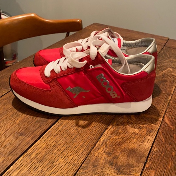 kangaROOS Other - Rare Kangaroos Combat Running Sneakers! Only worn twice!